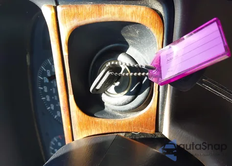 1998 Toyota 4Runner Sr5 V6 from USA, damaged, VIN JT3HN86R2W0140234